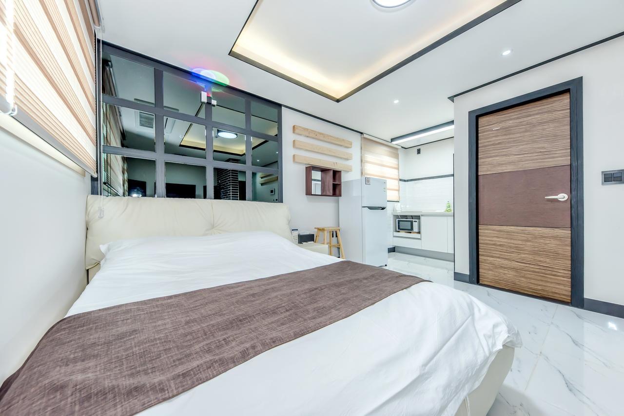 Jeju Skyhill Pension Seogwipo Dış mekan fotoğraf