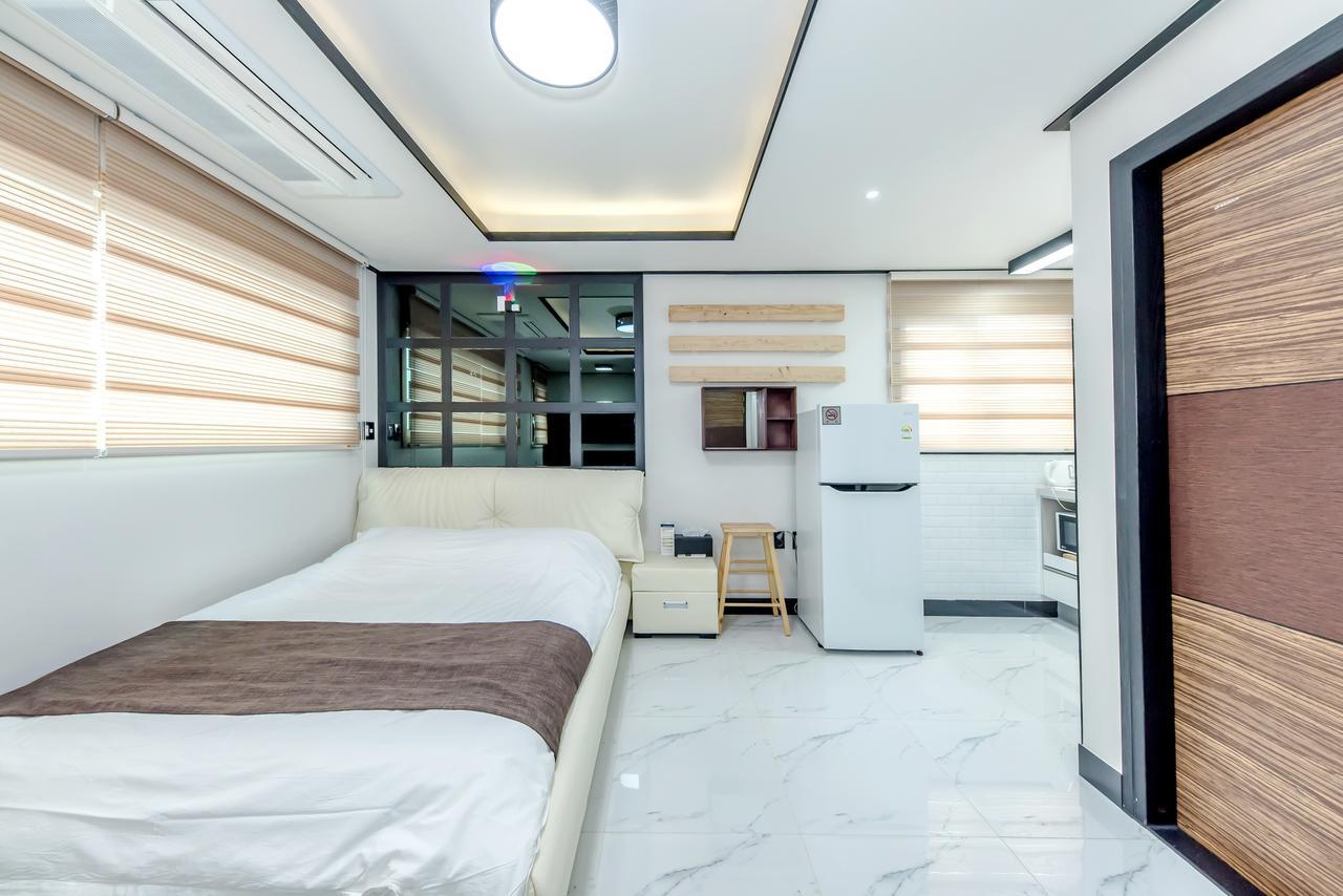 Jeju Skyhill Pension Seogwipo Dış mekan fotoğraf